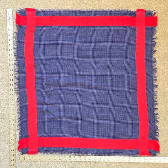 Inouitoosh 100% Wool Houndstooth Scarf Inoui Editions - Picture 6 of 8